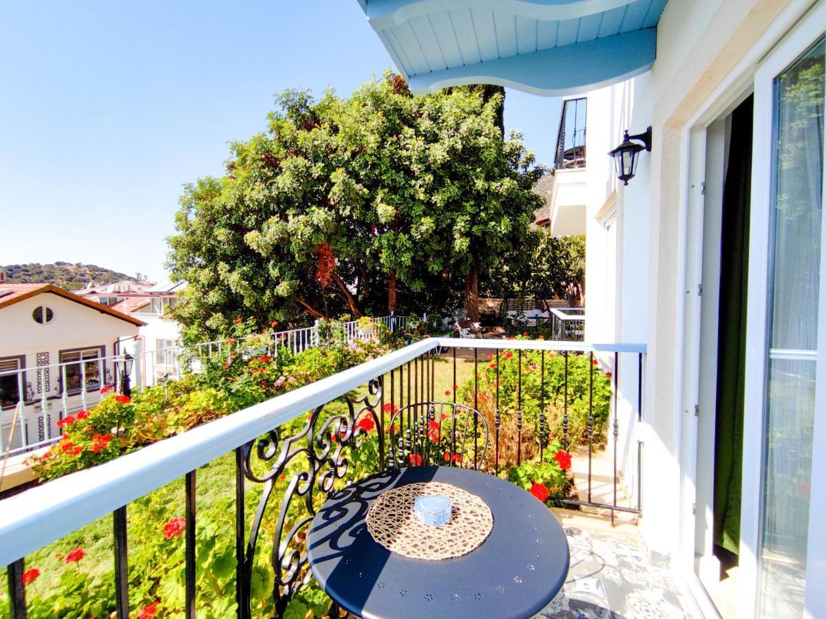 Mavi Kiyi Suites Kaş Exteriör bild