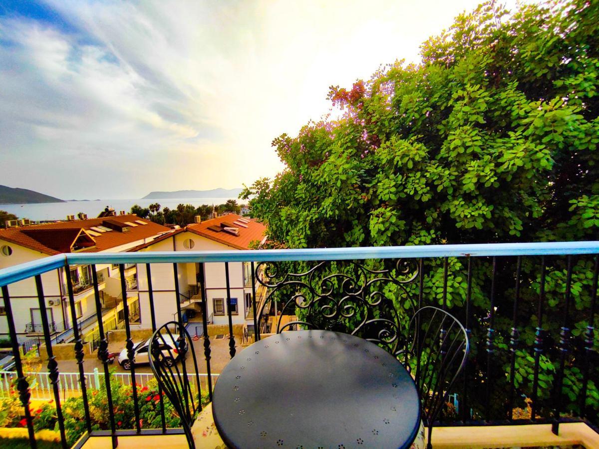 Mavi Kiyi Suites Kaş Exteriör bild